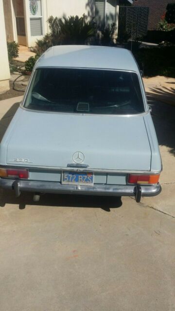 1970 Blue Mercedes-Benz 200-Series Sedan