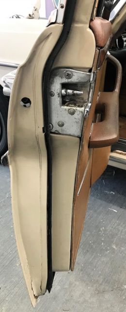 1970 Mercedes-Benz 300-Series Sedan