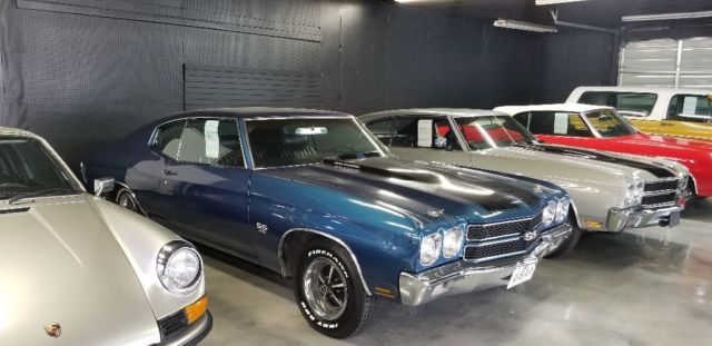 1970 Blue Chevrolet Chevelle Coupe