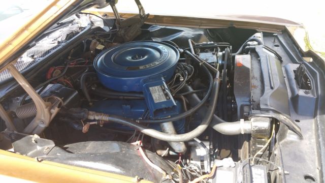 1970 Medium Brown Metallic Ford Thunderbird 4-Door