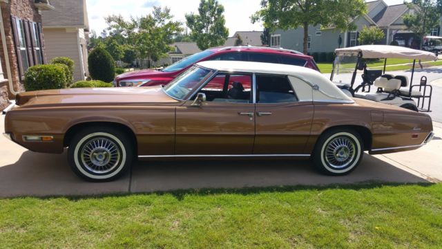 1970 Medium Brown Metallic Ford Thunderbird 4-Door