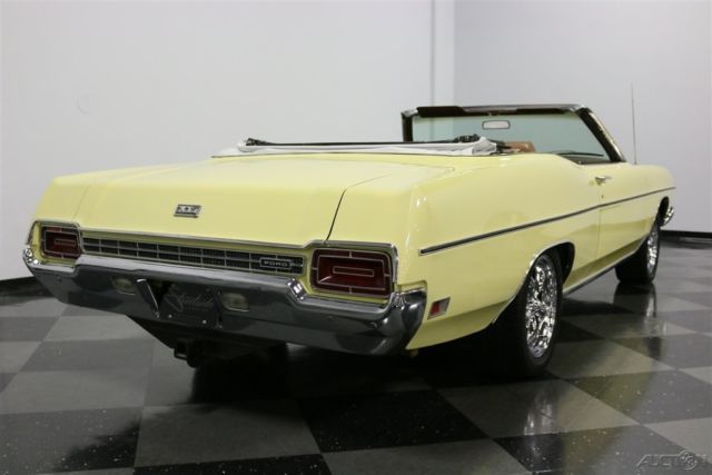 1970 Yellow Ford Galaxie