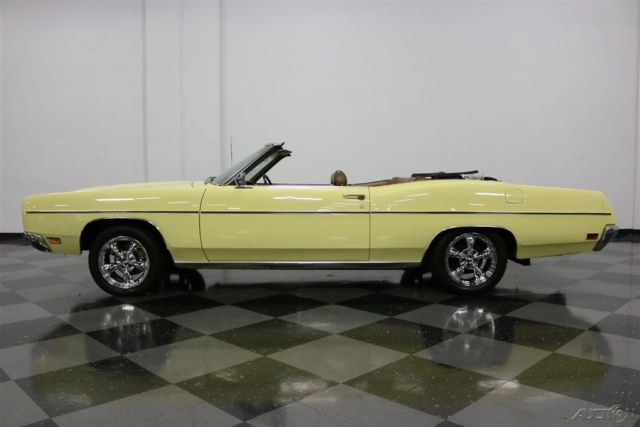 1970 Yellow Ford Galaxie
