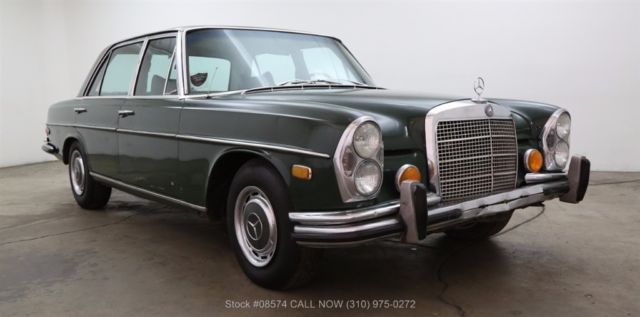1970 Green Mercedes-Benz 300-Series