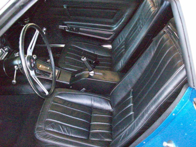 1970 Mulsane Blue Chevrolet Corvette Convertable