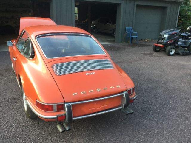 1970 Orange Porsche 911 Coupe