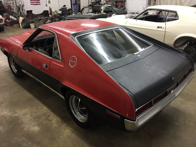 1970 RED AMC AMX 2 SEATER