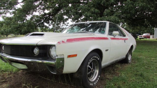 1970 White AMC AMX