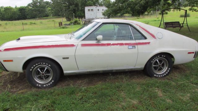 1970 White AMC AMX