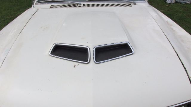 1970 White AMC AMX