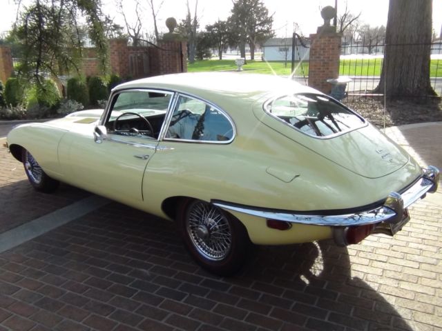 1970 Pale Primrose Yellow Jaguar E-Type Coupe