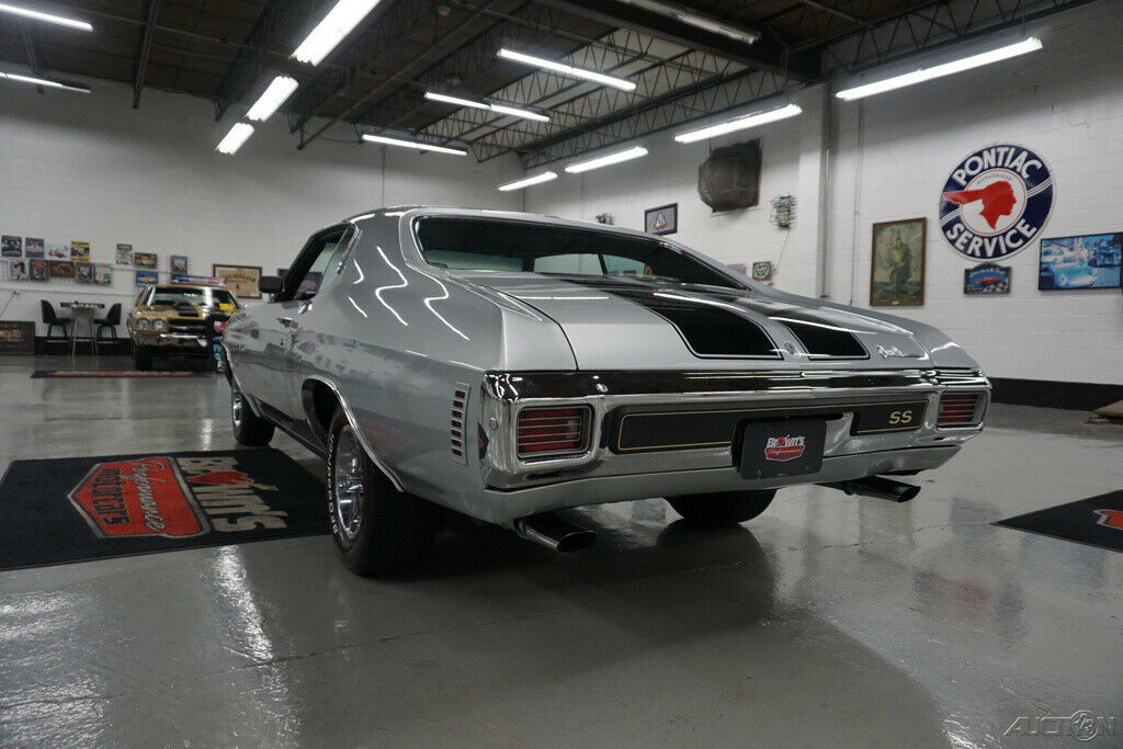1970 Silver Chevrolet Chevelle