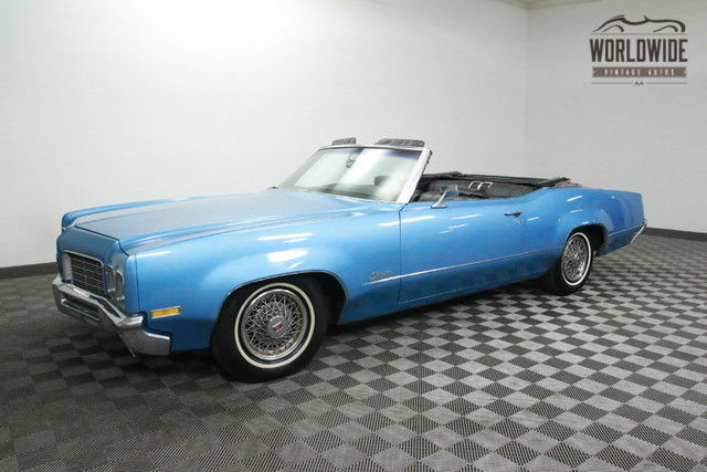 1970 Blue Oldsmobile DELTA 88