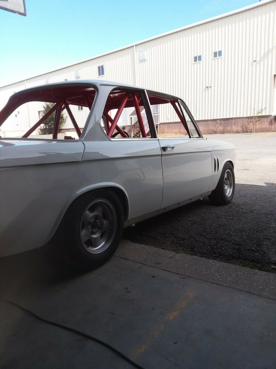 1971 White BMW 2002ti Coupe