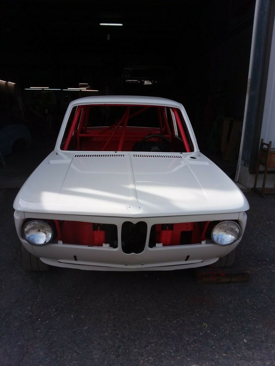 1971 White BMW 2002ti Coupe