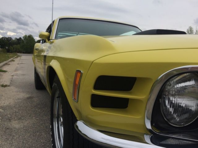 1970 Yellow Ford Mustang Fastback