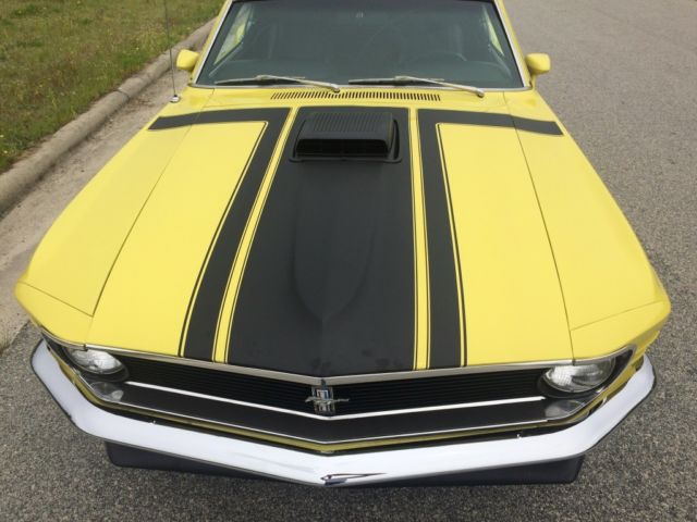 1970 Yellow Ford Mustang Fastback