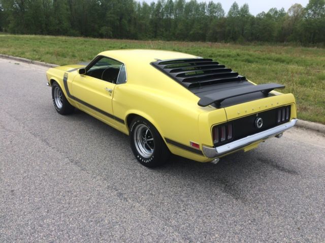1970 Yellow Ford Mustang Fastback