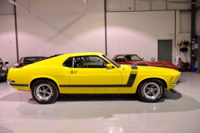 1970 Grabber Yellow Ford Mustang