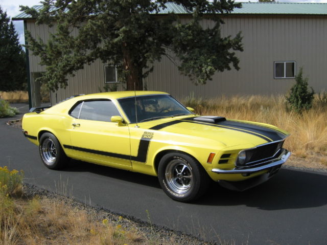 19700000 Grabber Yellow Ford Mustang Coupe