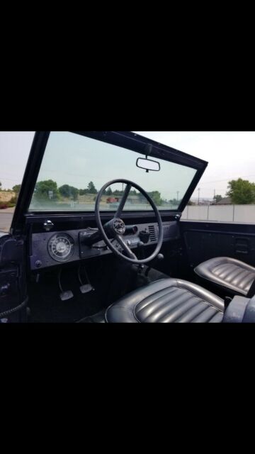 1970 Purple Ford Bronco