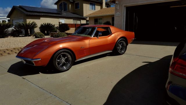 1970 Bronze Chevrolet Corvette Coupe