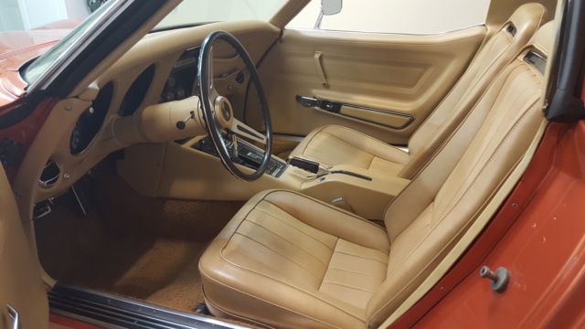 1970 Bronze Chevrolet Corvette Coupe