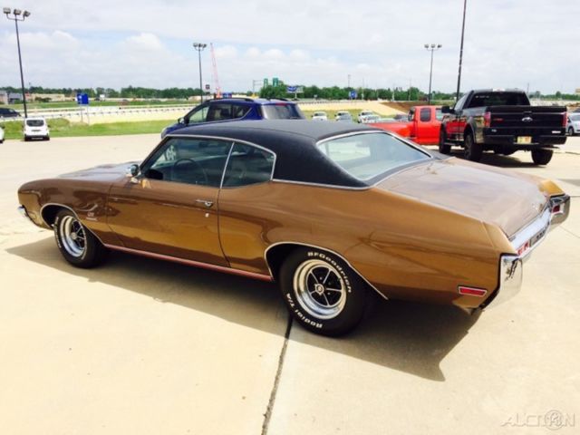 1970 Brown Buick Skylark Coupe