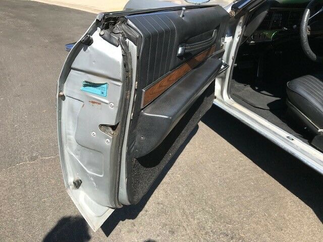 1970 Silver Buick Riviera Coupe