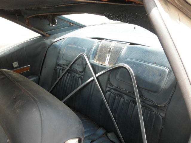 1970 Blue Buick Riviera Coupe