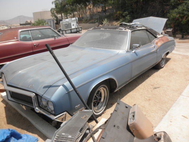 1970 Blue Buick Riviera Coupe