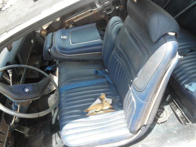 1970 Blue Buick Riviera Coupe