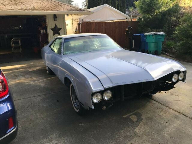1970 Gray Buick Riviera Coupe