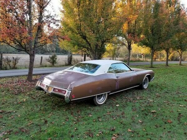 1970 Gray Buick Riviera Coupe