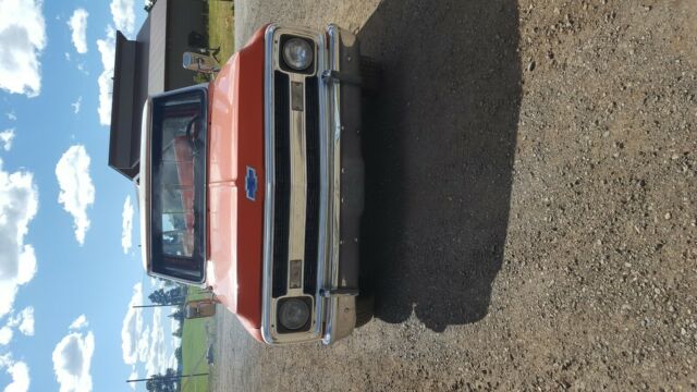 1970 Orange Chevrolet C-10 Standard Cab Pickup