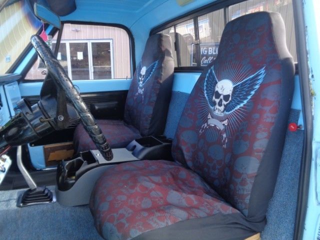 1970 Blue Chevrolet C-10 classic truck