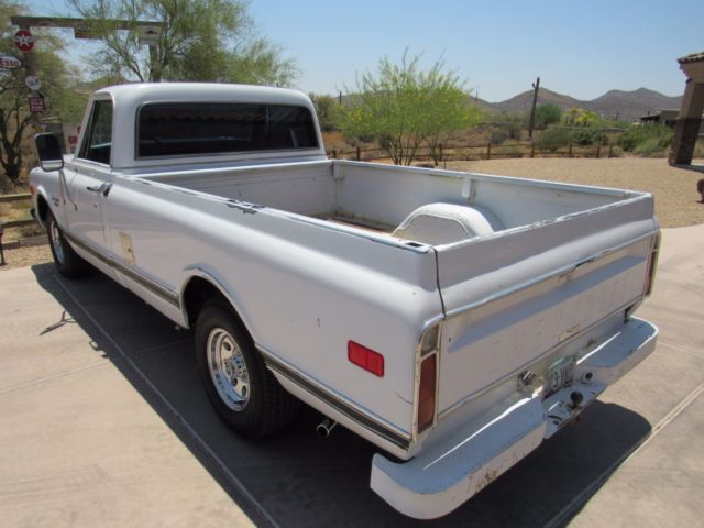 1970 White Chevrolet C-10