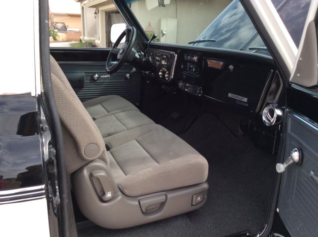 1970 Black and white Chevrolet Other Pickups Standard Cab Pickup
