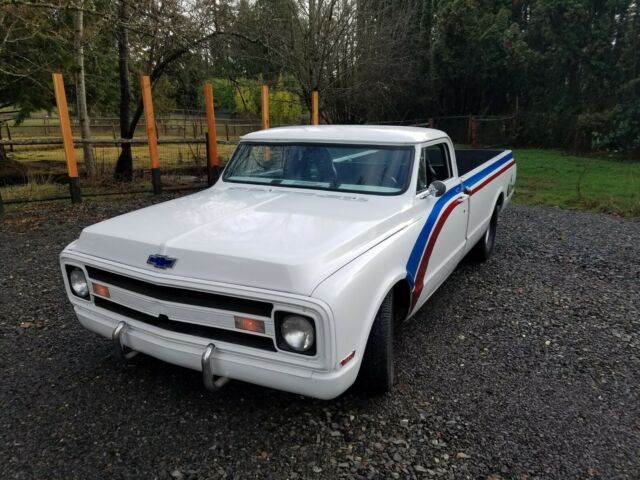 1970 White Chevrolet C-10