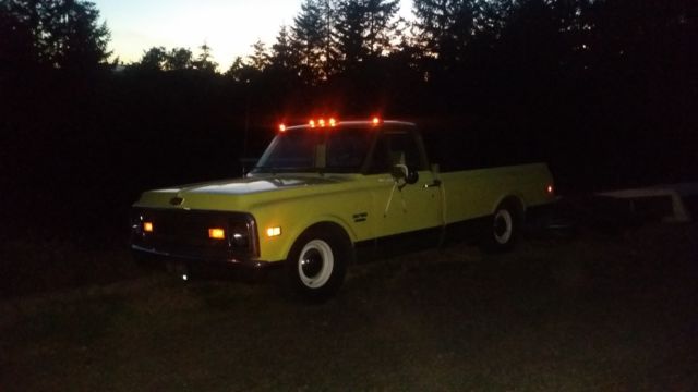 1970 Yellow Chevrolet C-10 Pickup