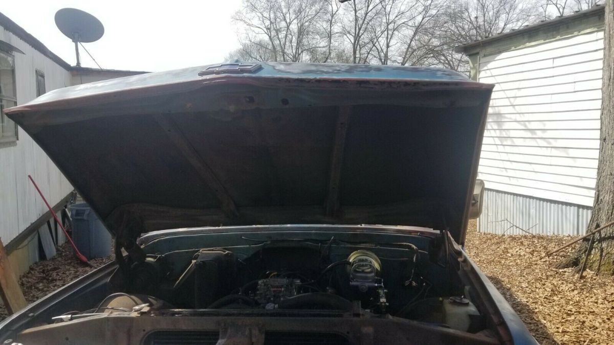 1970 Blue Chevrolet C-10 Standard Cab Pickup