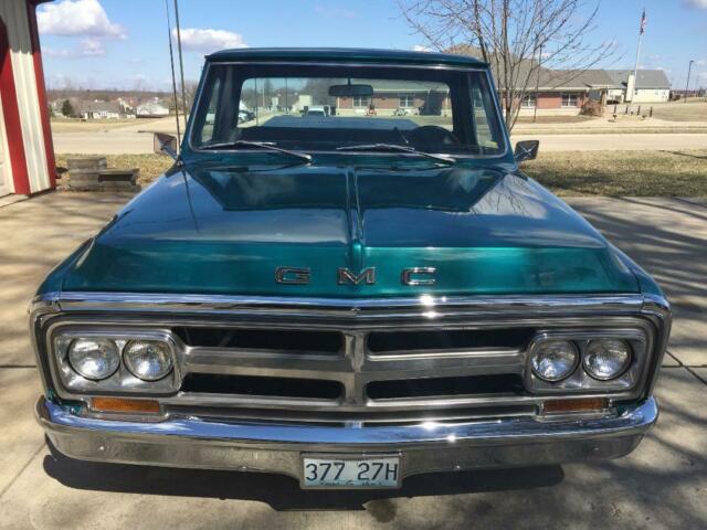 1970 Teal Chevrolet C-10 Standard Cab Pickup