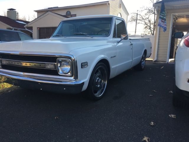 1970 White Pearl Chevrolet C-10 Standard Cab Pickup