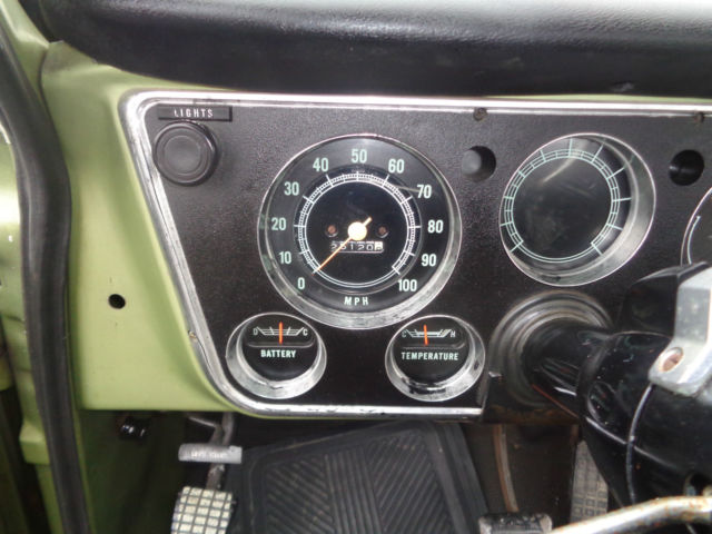 1970 green Chevrolet C-10