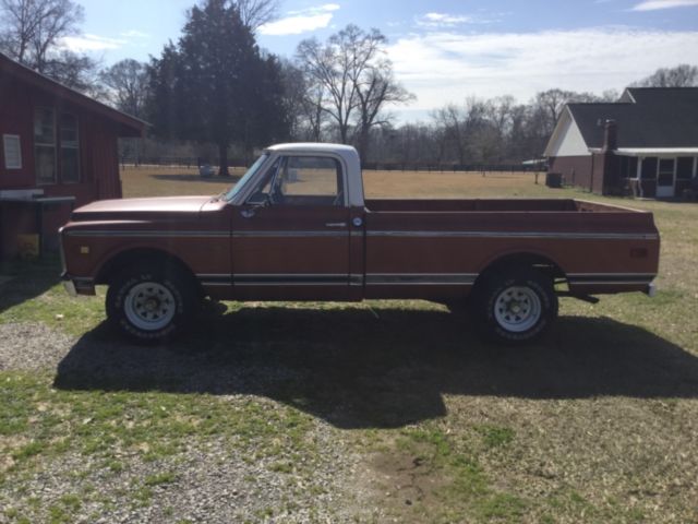 1970 Tan Chevrolet C-10 Standard Cab Pickup