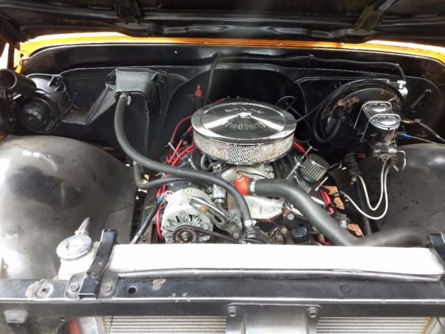 1970 Orange Chevrolet C-10 Standard Cab Pickup