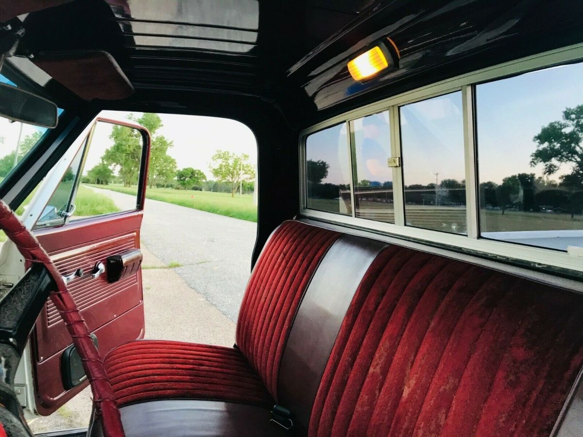 1970 White Chevrolet C-10 Cab & Chassis