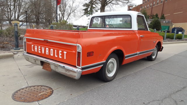 1970 Orange Chevrolet C-10 Standard Cab Pickup