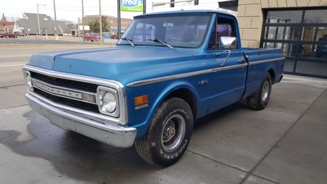 1970 Blue Chevrolet C-10