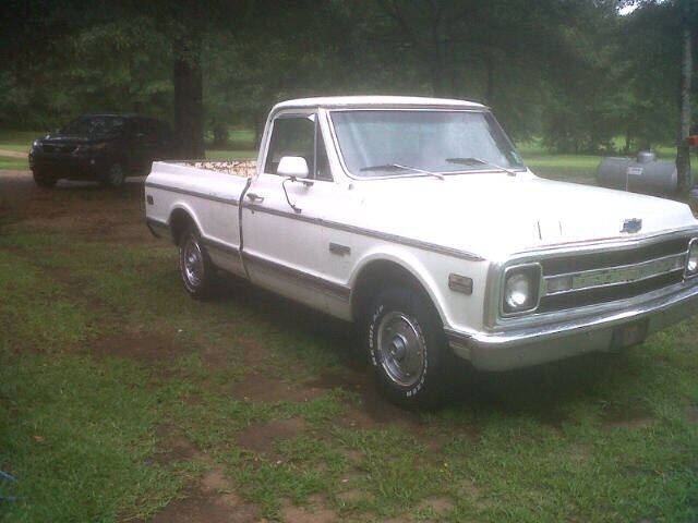 1970 Orange Chevrolet C-10 Standard Cab Pickup